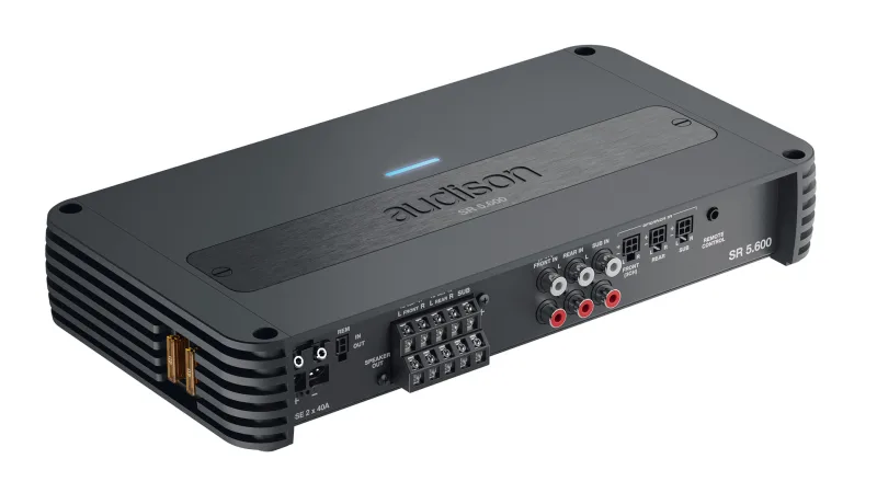 Audison SR5.600  5-kanals forstærker, 4 × 115 W + 1 × 550 W